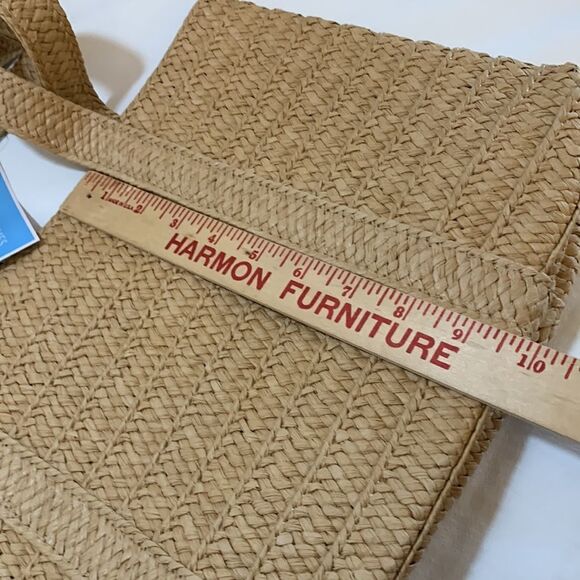 Draper James straw handbag with floral scarf - Picture 8 of 11